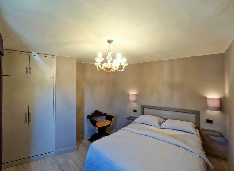 غرفة ديلوكس رباعية, Villa Sarchi