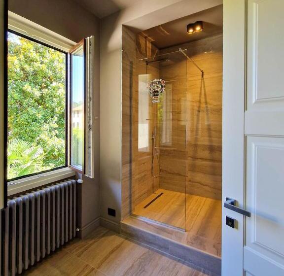 غرفة ديلوكس رباعية, Villa Sarchi