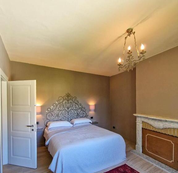 غرفة ديلوكس رباعية, Villa Sarchi