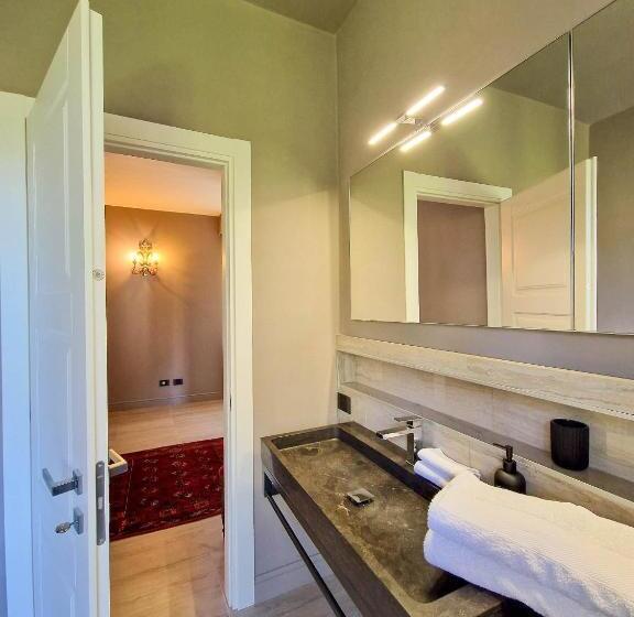 غرفة ديلوكس رباعية, Villa Sarchi