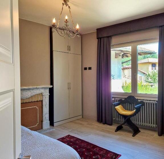 غرفة ديلوكس رباعية, Villa Sarchi