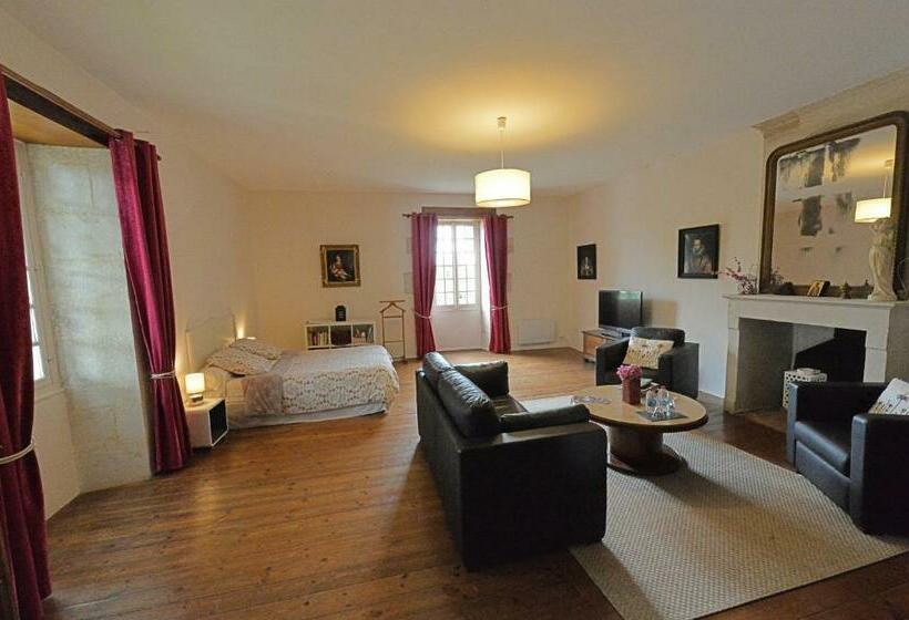 스탠다드 룸, Association Le Prieuré Saint Barthélémy