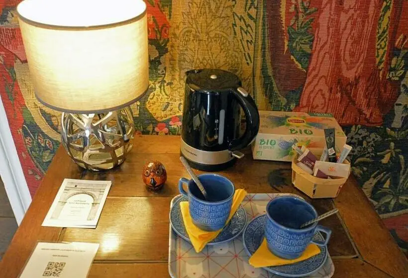 スタンダードルーム, Association Le Prieuré Saint Barthélémy