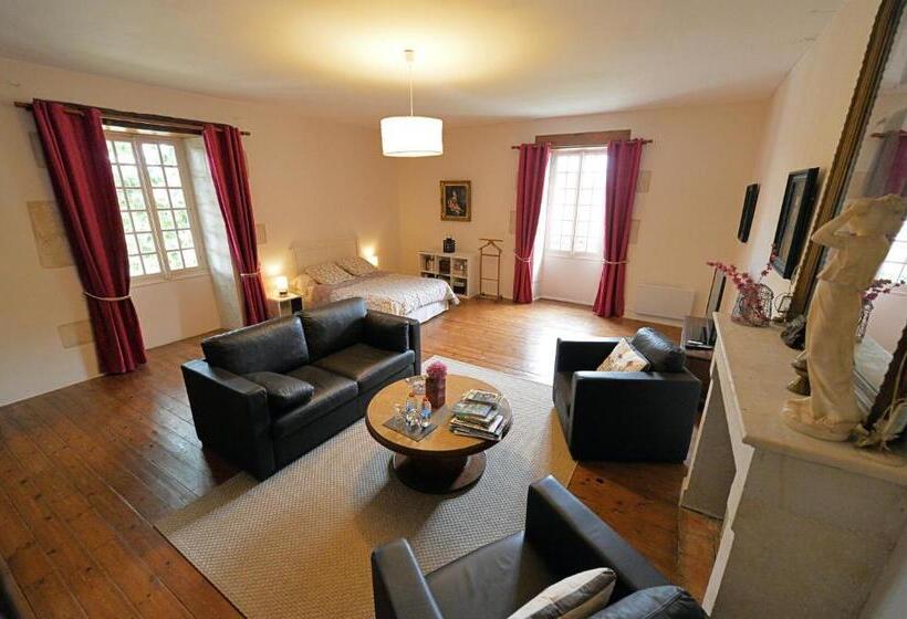 스탠다드 룸, Association Le Prieuré Saint Barthélémy