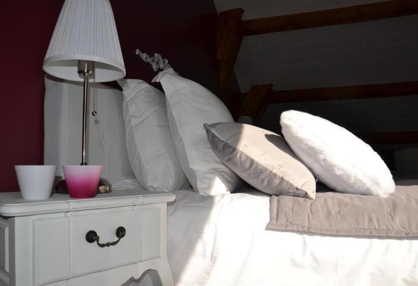 ファミリールーム, Chambres D Hôtes Villa De Vienneenarthies