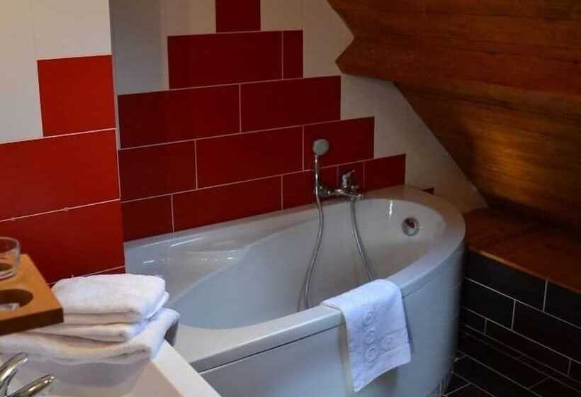 スタンダードルーム, Chambres D Hôtes Villa De Vienneenarthies