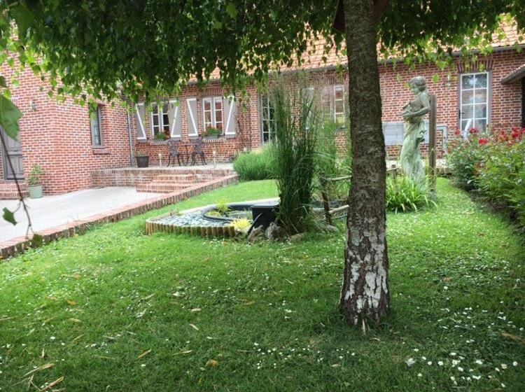Семейный Номер, Les Charmes Du Petit Pré