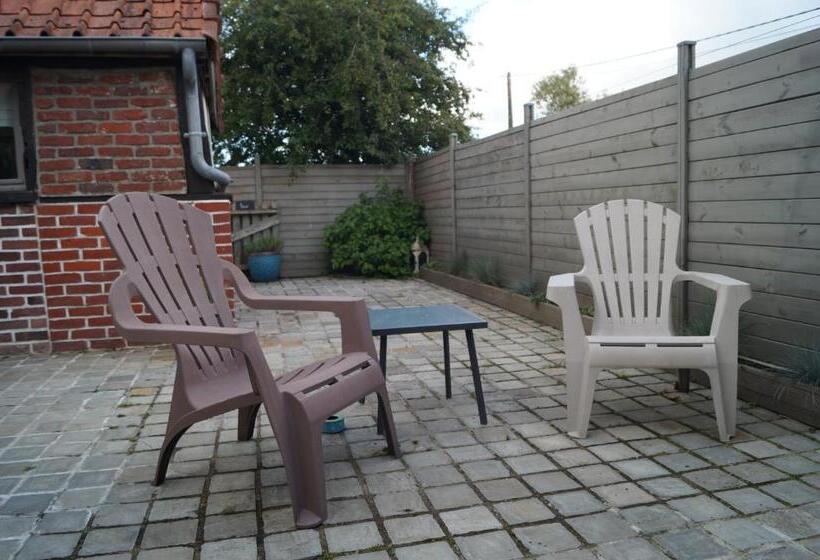 Семейный Номер, Les Charmes Du Petit Pré