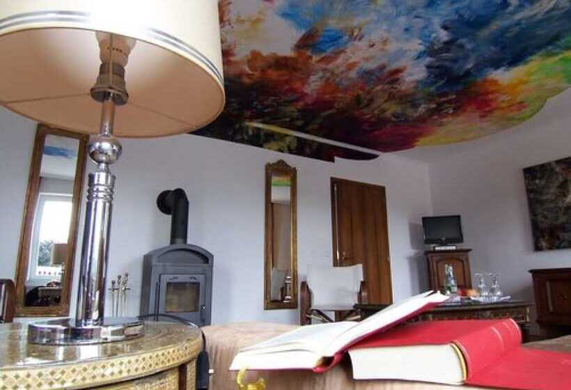 Семейный Номер, Soruper Hof