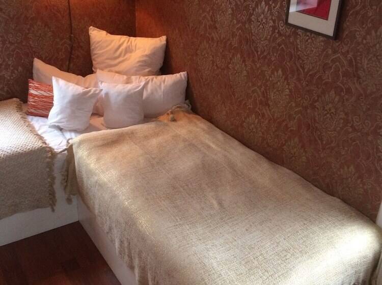 Семейный Номер, Soruper Hof