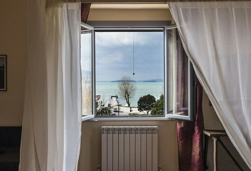 סוויטה, La Casa Sul Lago   Hostel