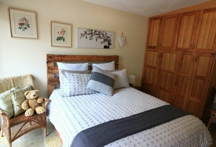 דירת חדר בקומת קרקע, Down To Earth Farm Retreat