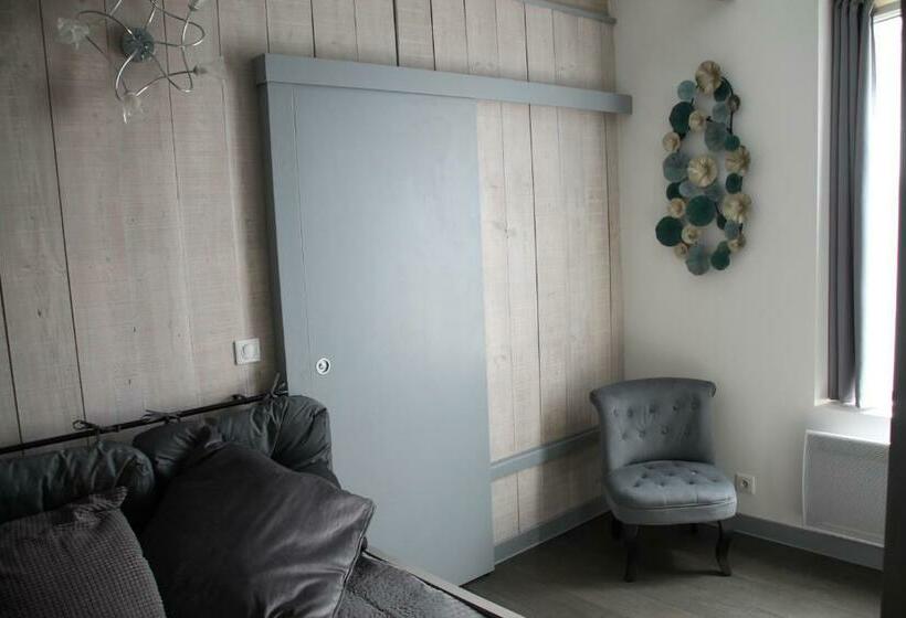 패밀리 룸, Les Terrasses Des Mimosas