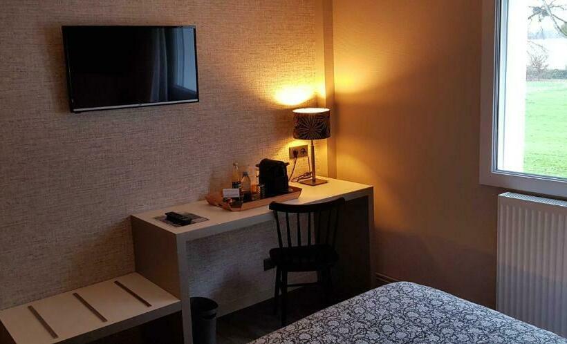 غرفة قياسية, Le Corbusson