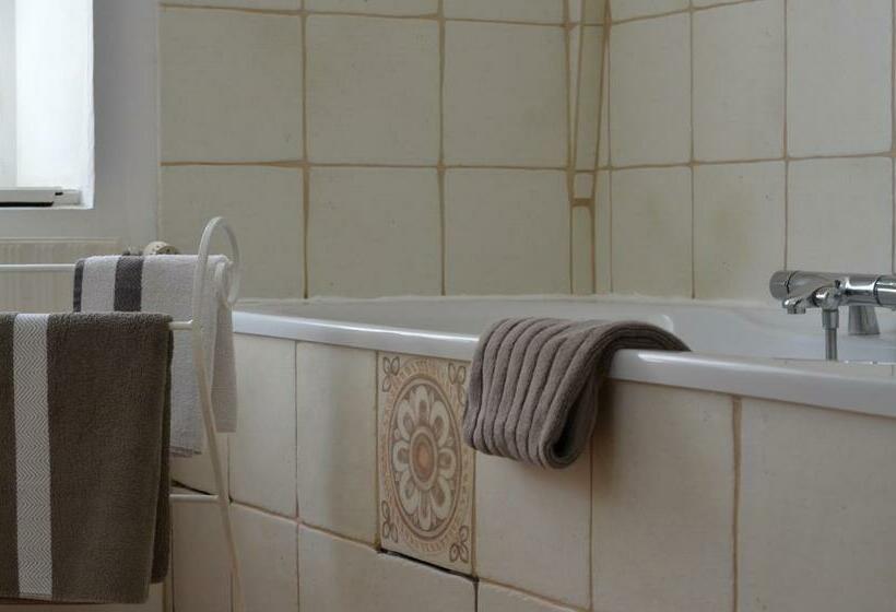 חדר סטנדרט נוף לגינה, B&b La Tour Blanche