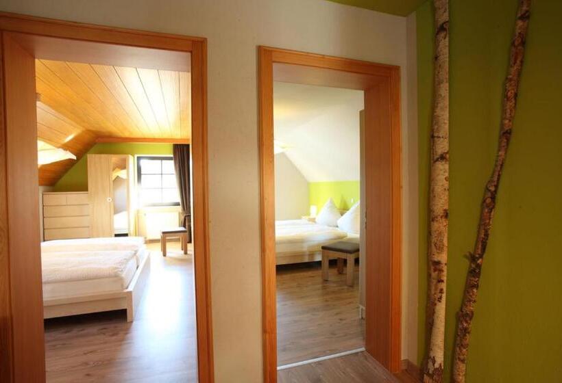 침실 2개 주택, Gasthof Berghof