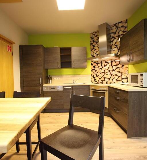 침실 2개 주택, Gasthof Berghof