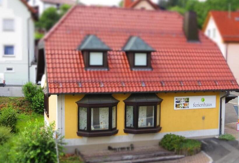 침실 2개 주택, Gasthof Berghof