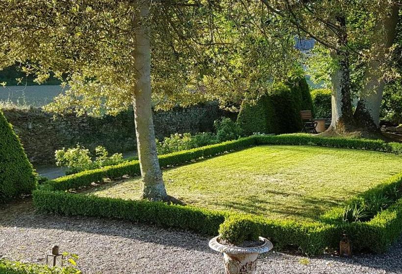 جناح, Le Manoir De La Bigotière