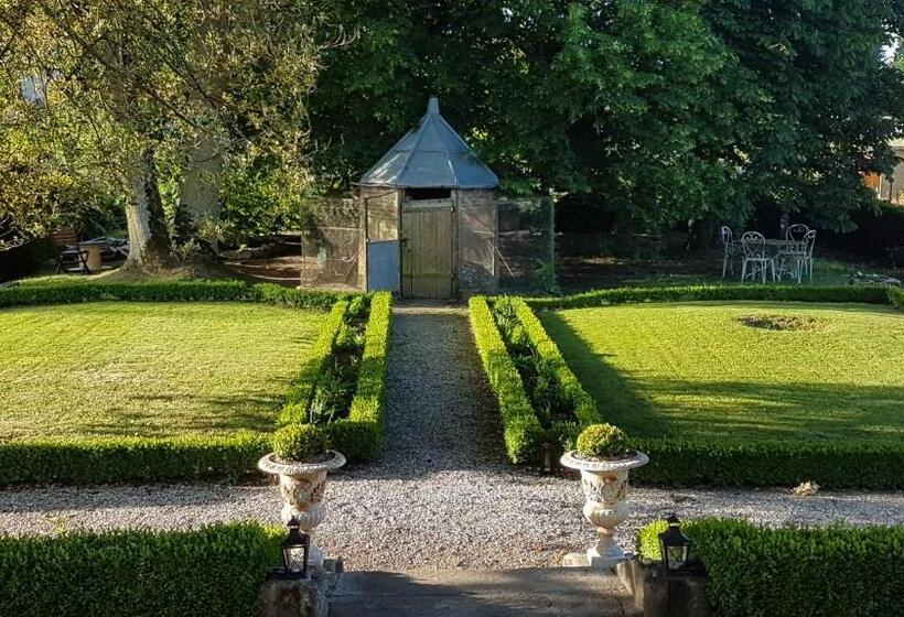 جناح, Le Manoir De La Bigotière