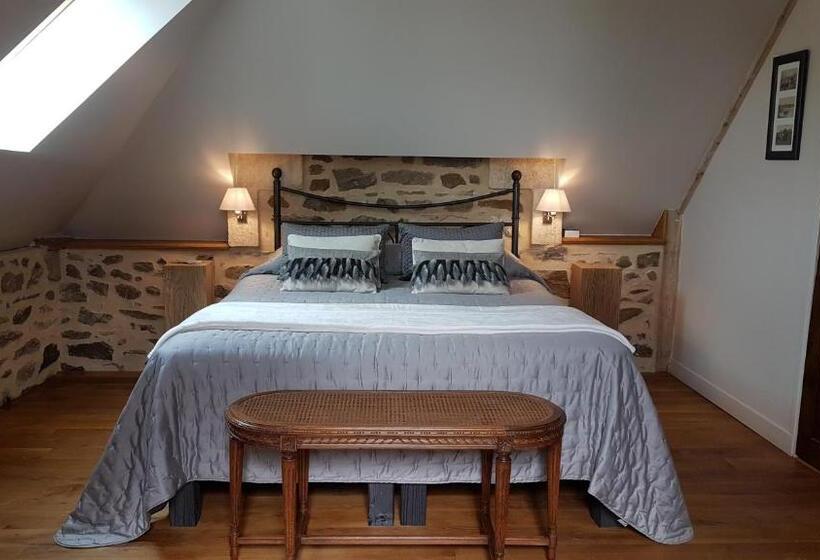 جناح, Le Manoir De La Bigotière