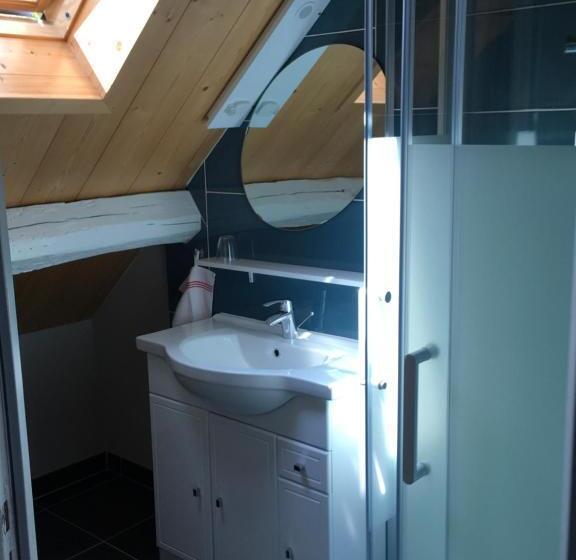 شقة غرفة واحدة, Manoir Le Bout Du Pont