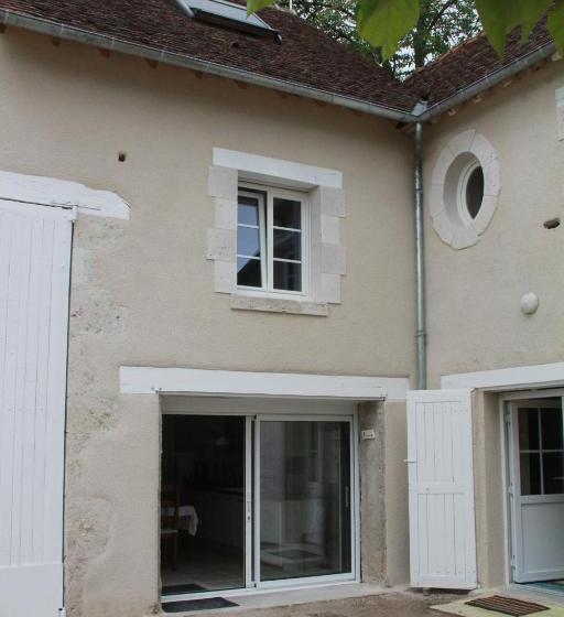 شقة غرفتين, Manoir Le Bout Du Pont