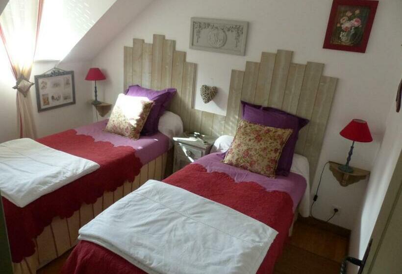 Семейный Номер, Moulin De La Beraudaie