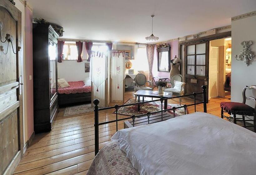 Номер Стандарт Трехместный, Moulin De La Beraudaie