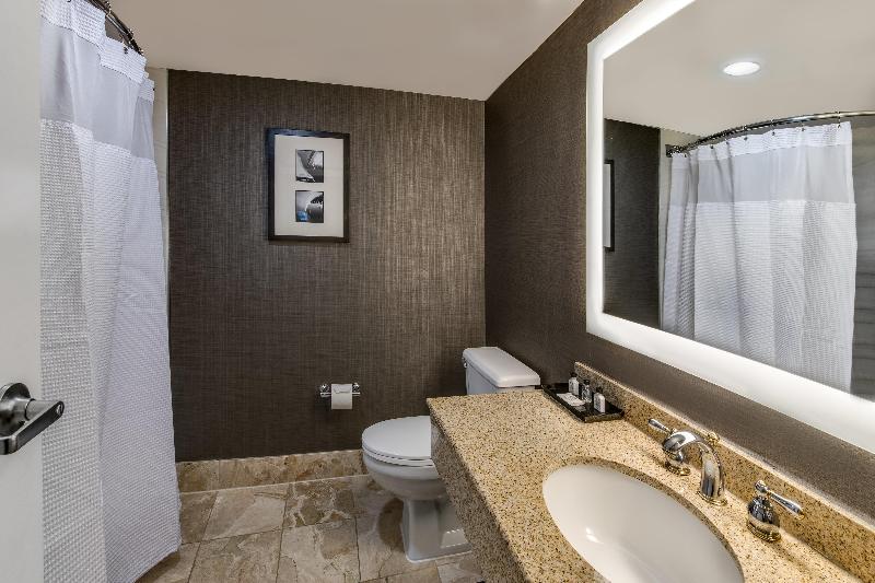 キングサイズベッドのエクゼクティブルーム, Crowne Plaza Annapolis, An Ihg