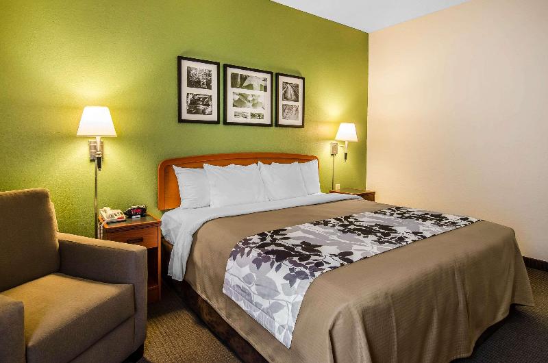 带大床的标准间, Sleep Inn & Suites Danville Hwy 58