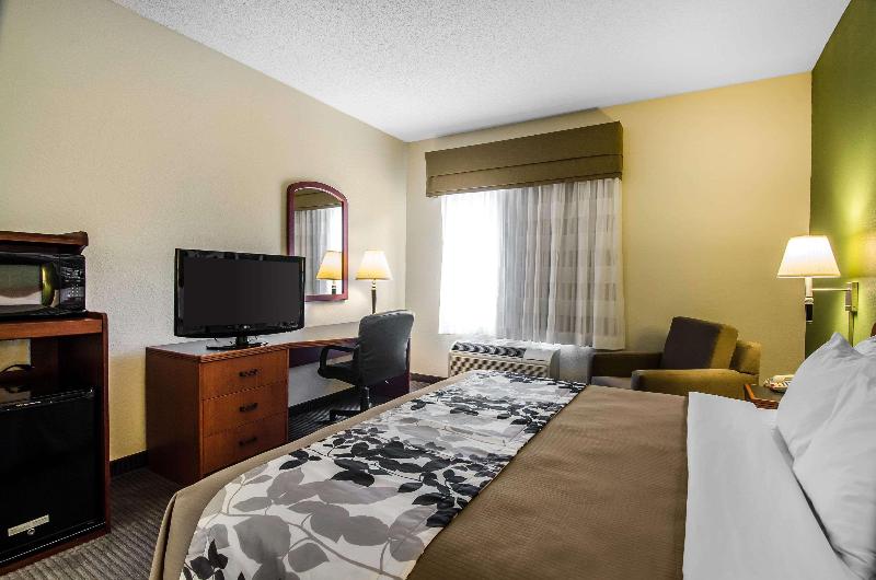 带大床的标准间, Sleep Inn & Suites Danville Hwy 58