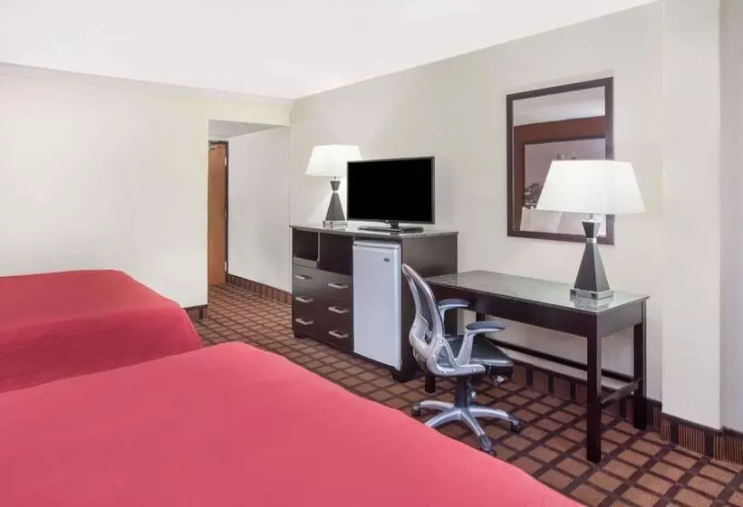اتاق استاندارد با تخت بزرگ, Super 8 By Wyndham Chicago Il
