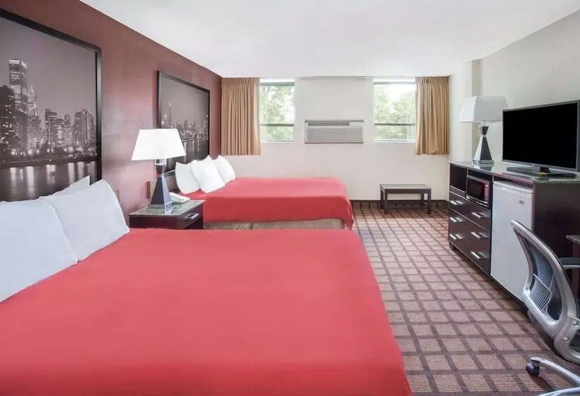 اتاق استاندارد با تخت بزرگ, Super 8 By Wyndham Chicago Il