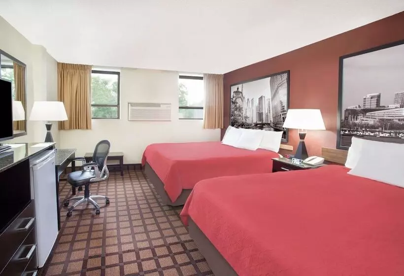 اتاق استاندارد با تخت بزرگ, Super 8 By Wyndham Chicago Il