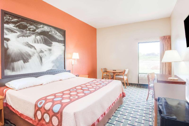 غرفة قياسية سرير كينج, Super 8 By Wyndham Crossville Tn