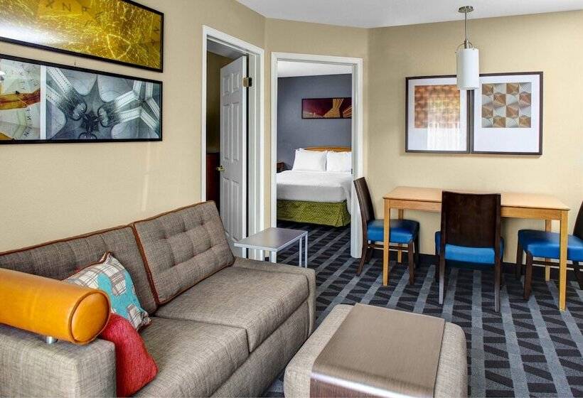 침실 2개 스위트, Towneplace Suites Fresno