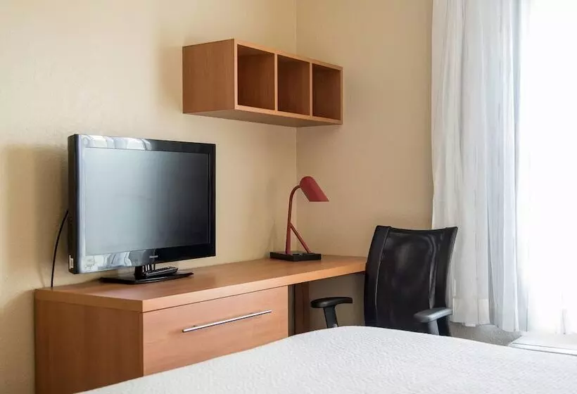 سوئیت 2 خوابه, Towneplace Suites By Marriott Lafayette