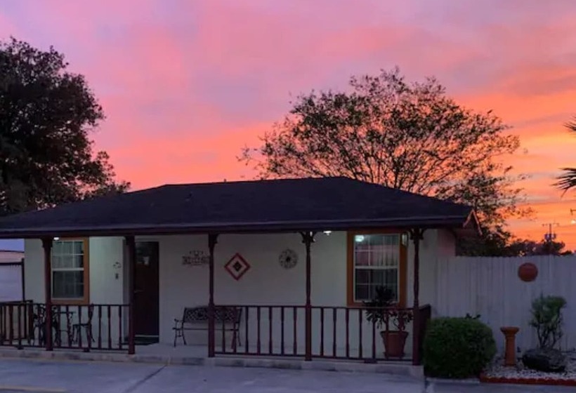 سوییت, Travelodge By Wyndham Hotel & Cottages St Augustine Historic