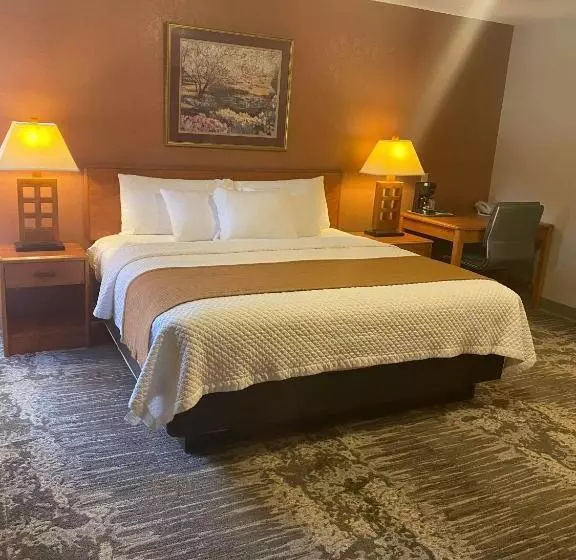 Deluxe Suite King Bed, I M Hotel By Timberlake