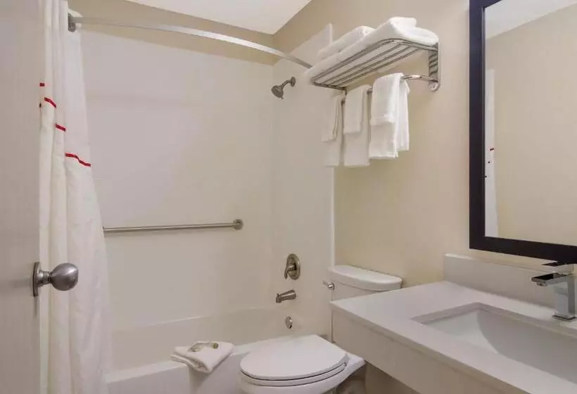 キングサイズベッドのスーペリアルーム, Red Roof Inn Greensburg