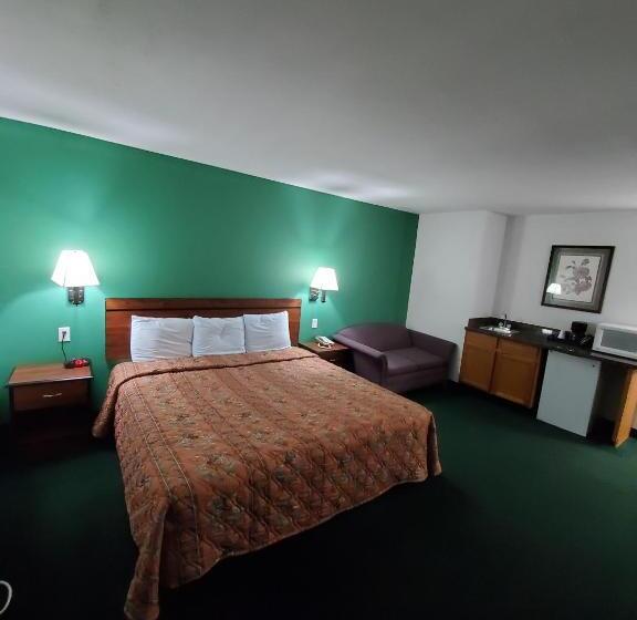 디럭스 룸 킹사이즈 침대, Super 7 Inn Tecumseh