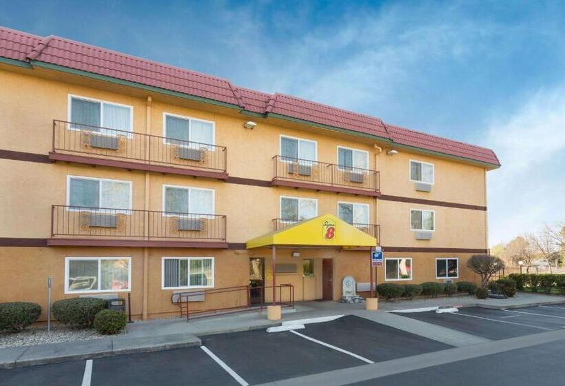 غرفة قياسية, Super 8 By Wyndham Chico