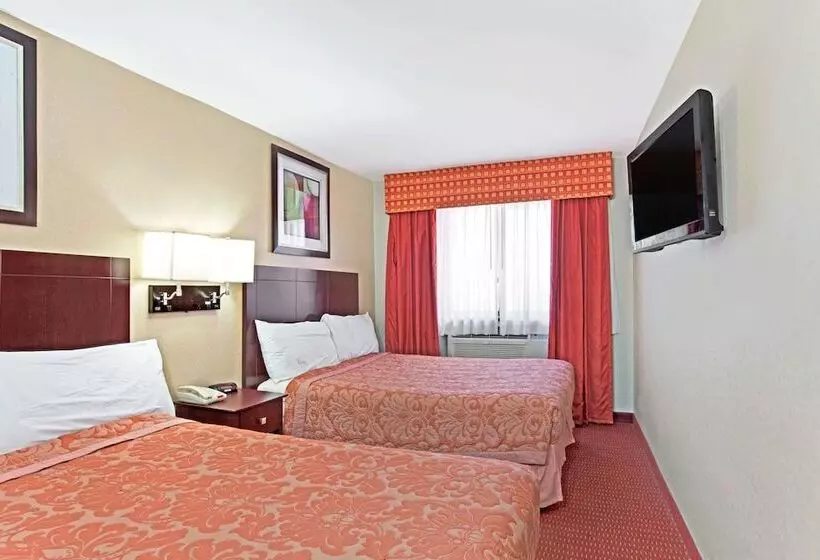 اتاق استاندارد, Super 8 By Wyndham Long Island City Lga