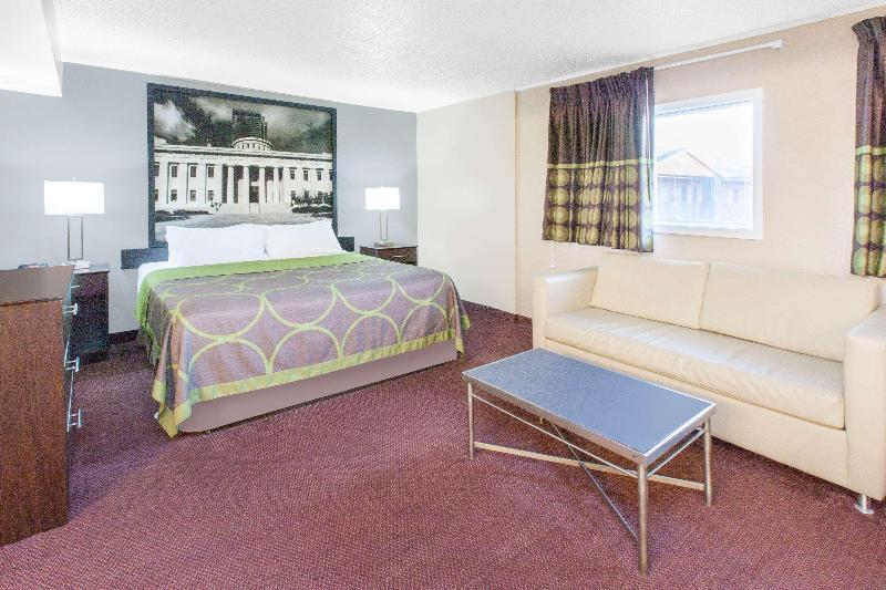 带大床的标准间, Super 8 By Wyndham Millbury/toledo