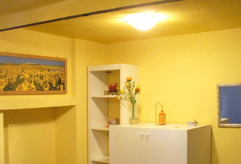 غرفة قياسية حمام مشترك, B&b Il Campo Dei Papaveri