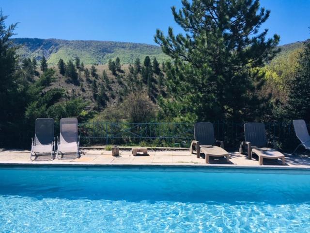 침실 2개 스위트, Le Moulin De La Viorne, Gîte Modulable Avec Piscine En Haute Provence