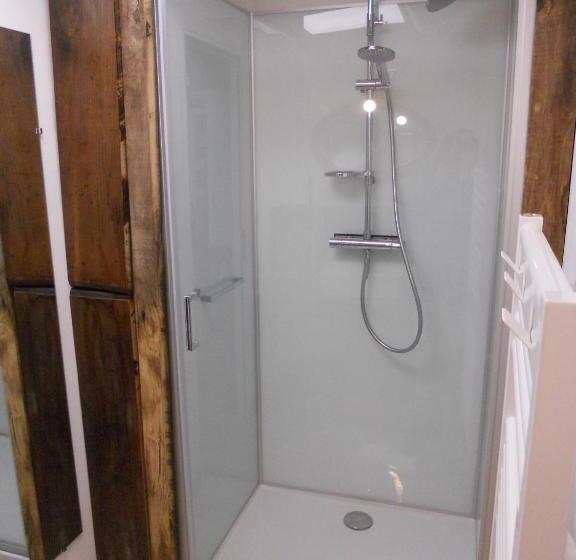 جناح عائلي, Manoir De Questinguy