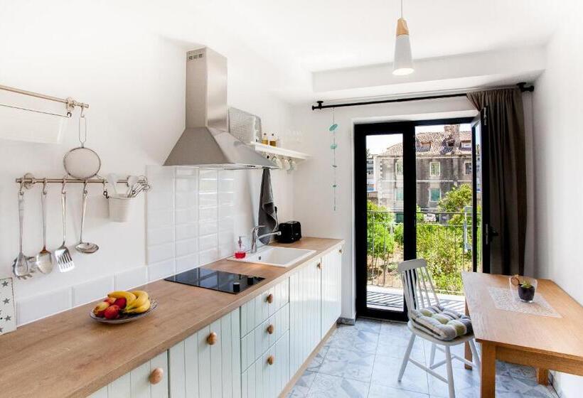 Студия Стандарт, Bella Vista Suites