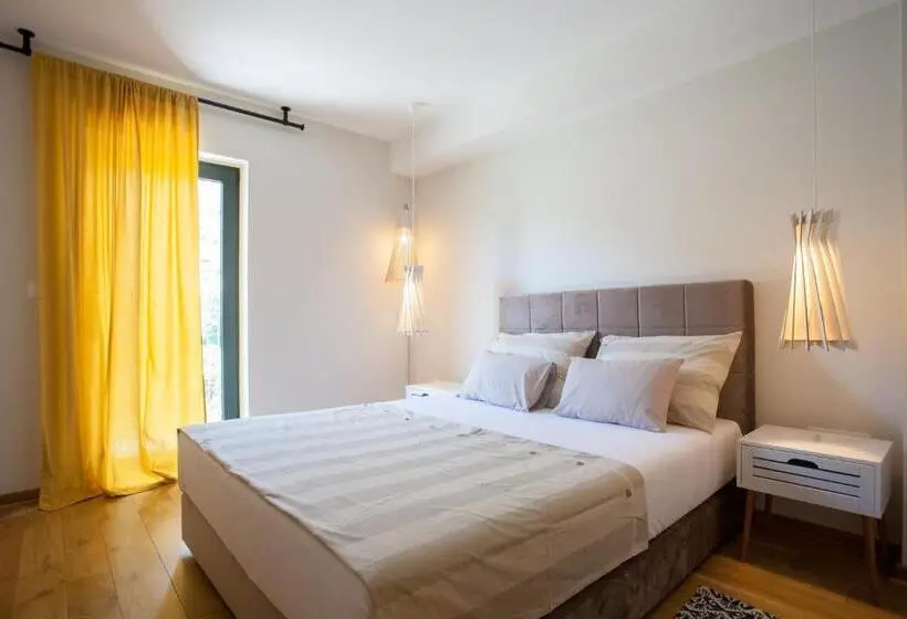 Apartament 1 Dormitori amb Terrassa, Bella Vista Suites